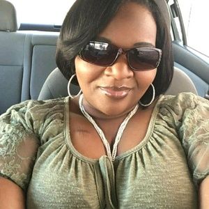 Meet your Posher, Katrina